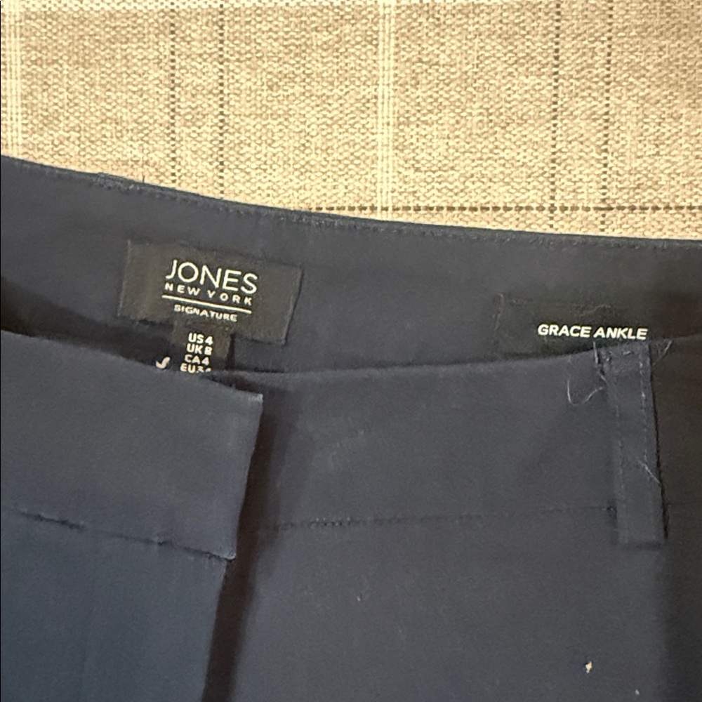 Jones New York Dark Blue Ankle Pants